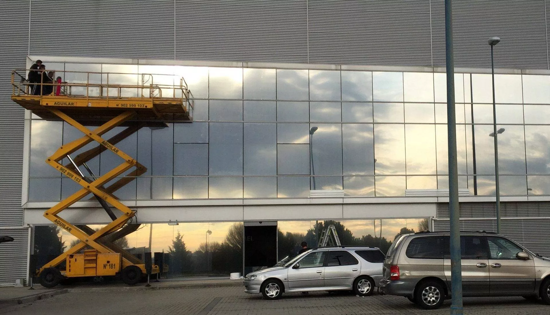 Láminas de Protección Solar Rotusilcom ROTUSIL Artes Gráficas Láminas de Protección Solar Rotusilcom